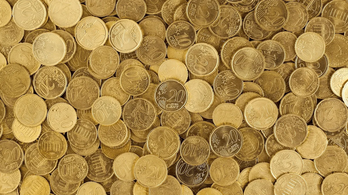 Family Investment Companies Explained: Freezer & Growth Shares